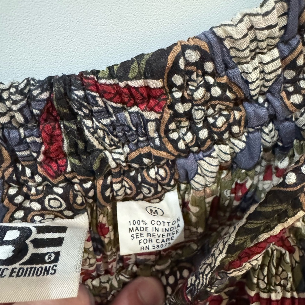 Basic Editions Red and Green Patterned Maxi Skirt - image 5